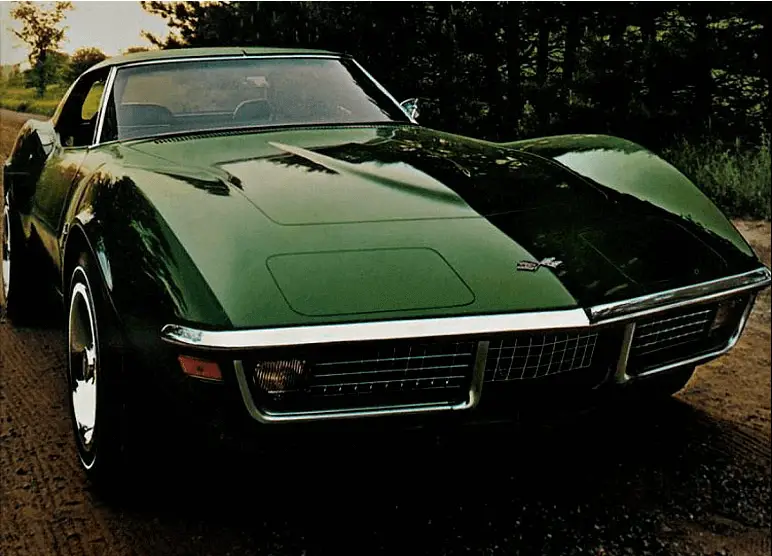 1971 Corvette GM advertisement showcasing the iconic design and features of the 1971 Corvette model