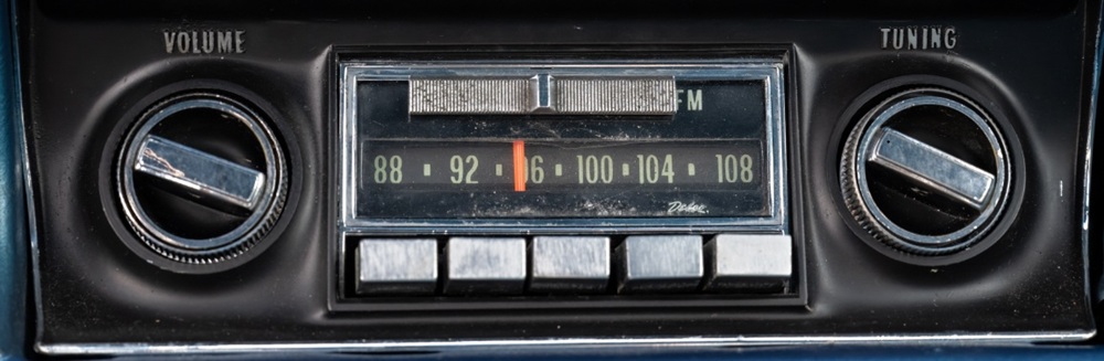 1968 Corvette C3 mono AM radio
